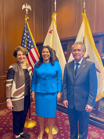 Consul General Ferrer Attends San Francisco Mayor's Reception for U.S ...